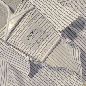 Charles Tyrwhitt Men's Shirt with Blue Stripes Button Up Long 16/33